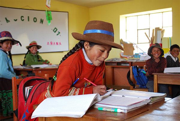 Perú, Bolivia, México…: descubre cómo es la vuelta al cole en los países hispanohablantes