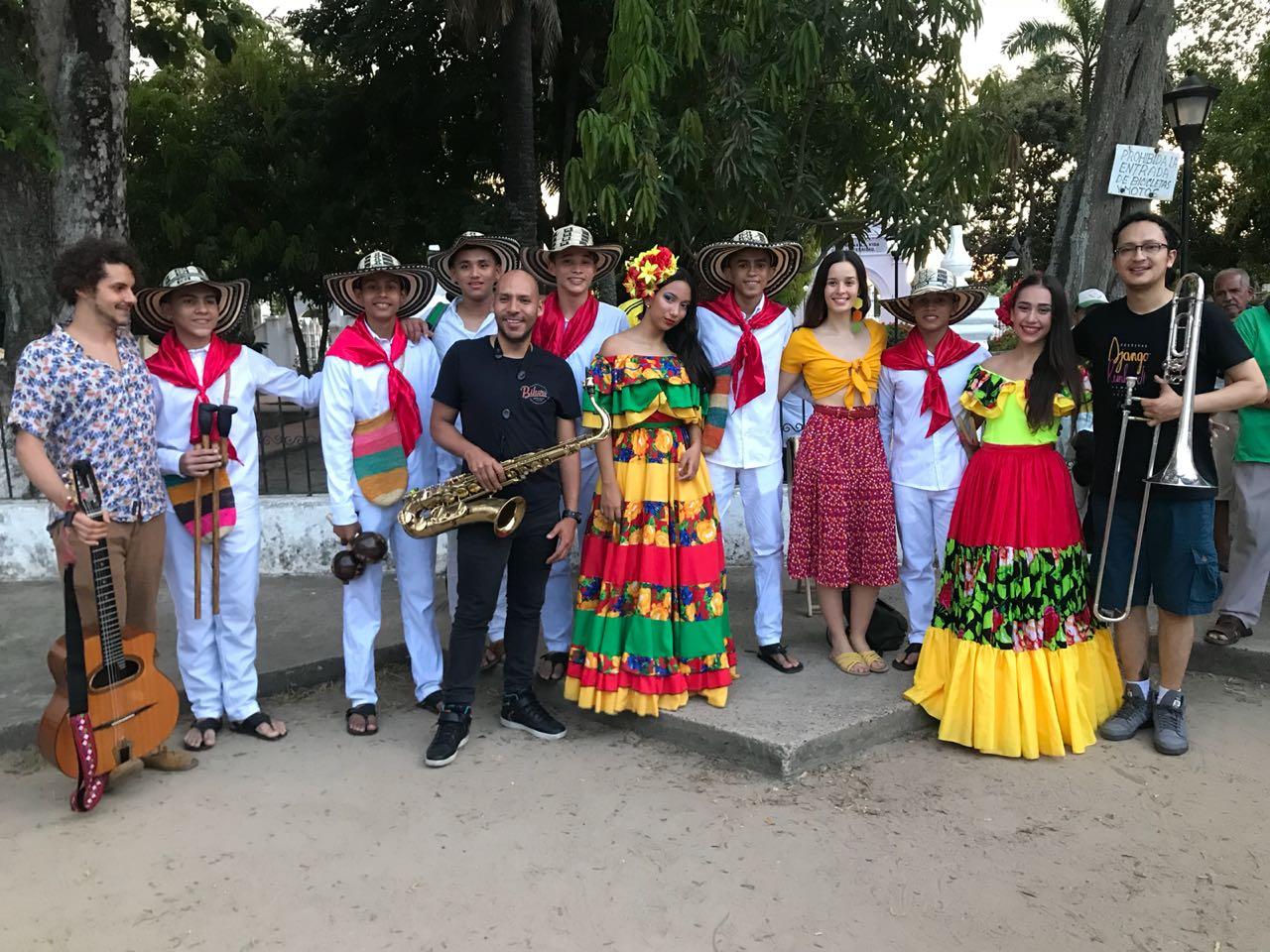 Jóvenes músicos del Carmen de Bolívar tocaron junto a Monsieur Perine