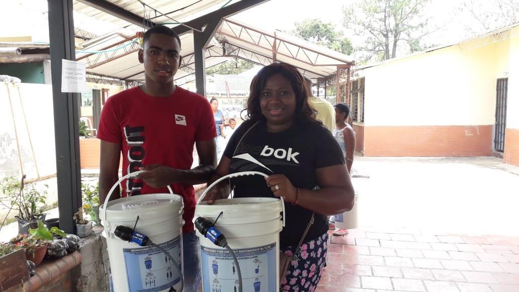 ENTREGA DE FILTROS PARA EL AGUA POTABLE EN EL NORTE DEL CAUCA